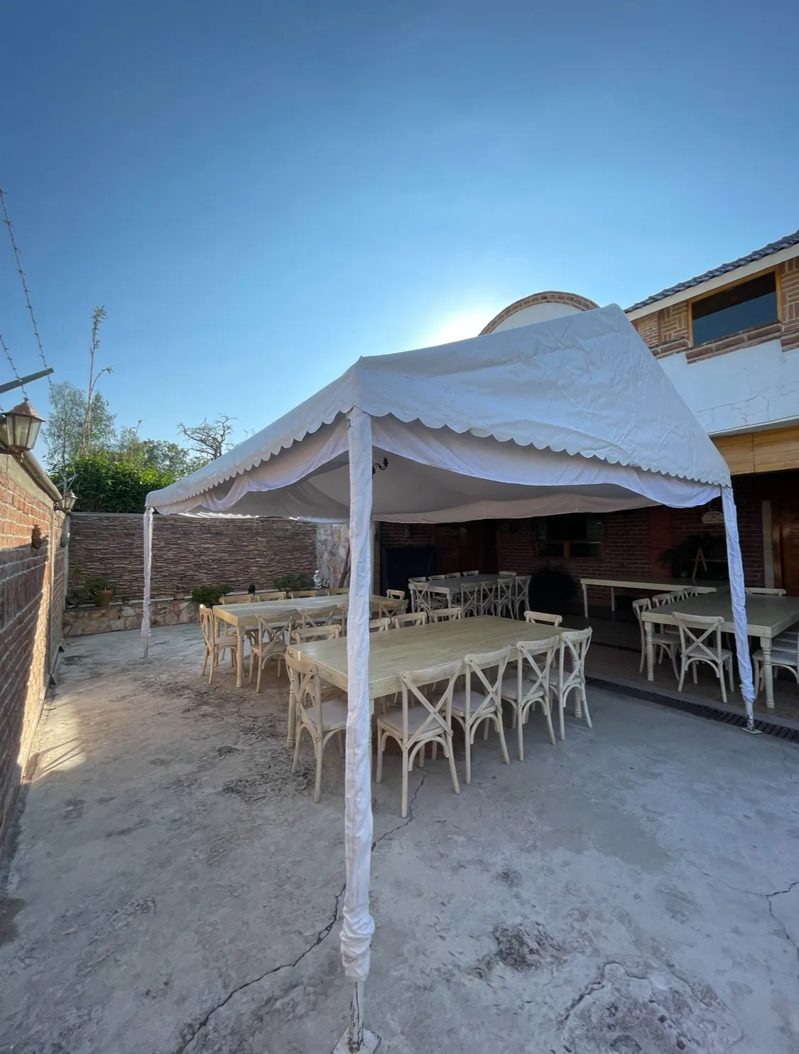 Carpas y mesas vintage para eventos en León, Guanajuato